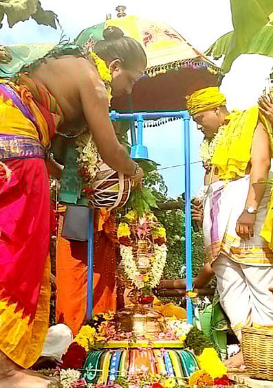 பழனி கோயிலில் கும்பாபிஷேகம்