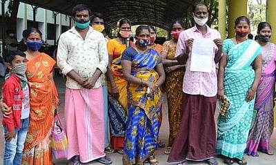 இலவச மனை பட்டா வழங்க மலைவாழ் மக்கள் கோரிக்கை