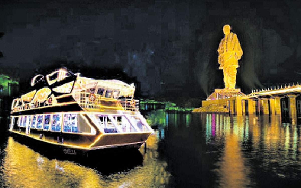 வானுயர் அதிசயம் வல்லபபாய் தேசம்!