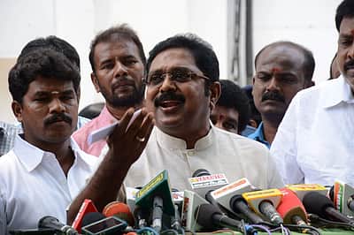 அதிமுகவை மீட்டெடுப்போம்; தினகரனை முதல்வராக்குவோம்: அமமுக தீர்மானம்