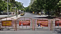 இன்றுமுதல் 4 நாள்களுக்கு
வெடிபொருள் விற்பனைக் கடைகளை மூட அறிவுறுத்தல்