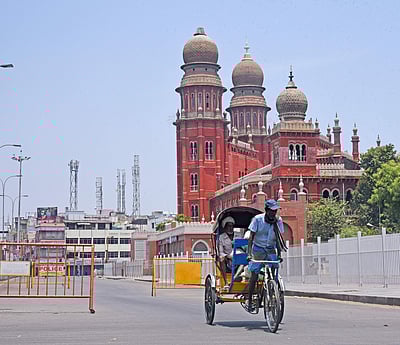 உரிமை கோரப்படாத உடல்கள் புதைக்கப்படுகிறதா? தகனம் செய்யப்படுகிறதா?: நீதிமன்றம்
