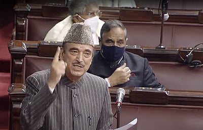 செங்கோட்டை வன்முறை: உரிய நடவடிக்கை எடுக்க குலாம்நபி ஆசாத் வலியுறுத்தல்