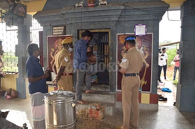 திருச்சியில் காவலாளியைத் தாக்கி கோயிலில் துணிகரக் கொள்ளை