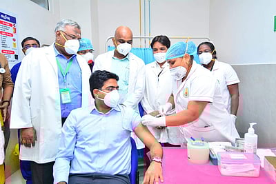 நெல்லை மாவட்டத்தில் 2,829 பேருக்கு கரோனா தடுப்பூசி: மாவட்ட ஆட்சியர்