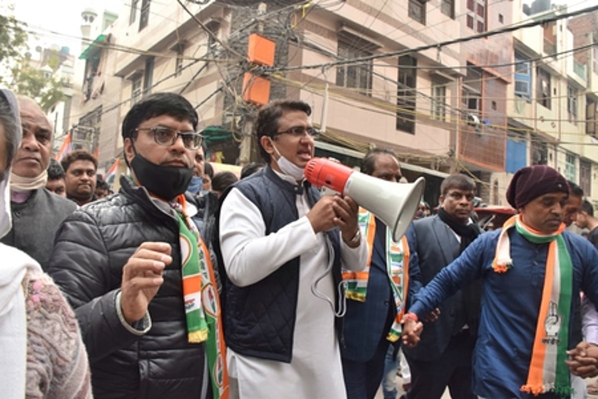 மாநகராட்சி இடைத் தோ்தலில் ஐந்து வாா்டுகளிலும் காங்கிரஸ் வெற்றி பெறும்: அனில் குமாா் நம்பிக்கை