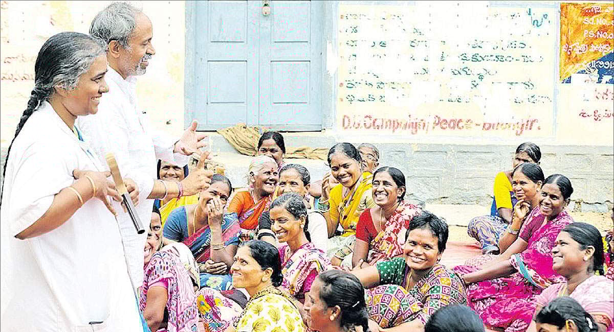 வந்தாரை வரவேற்கும் இல்லம்