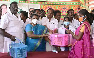 பாகனூரில் அம்மா சிறு மருத்துவமனை தொடக்கம்