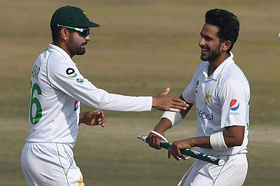 கடைசி நாளில் பாகிஸ்தான் வெற்றி: தொடரை வென்று அபாரம்