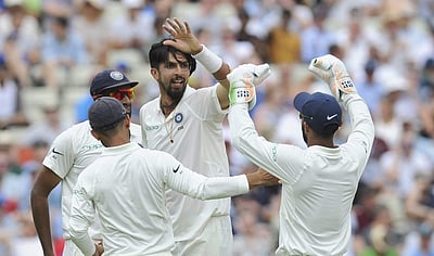 இஷாந்த் 500 டெஸ்ட் விக்கெட்டுகளை வீழ்த்த வேண்டும்: அஸ்வின் விருப்பம்