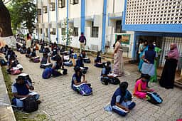 அரசுப் பள்ளிகளின் ஆண்டு விழாவுக்கு ஒதுக்கீடு செய்த நிதி கிடைக்காததால் அதிருப்தி!