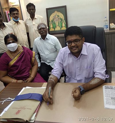 திருச்செந்தூர் முருகன் கோயிலில் புதிய செயல் அலுவலர் பொறுப்பேற்பு