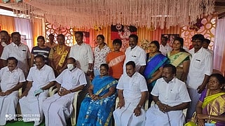 அதிமுக நிா்வாகி இல்லத் திருமண வரவேற்பு விழா