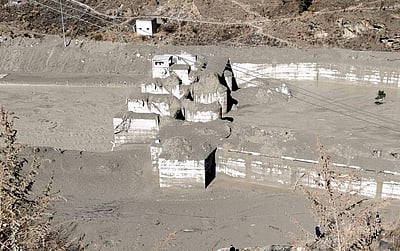 உத்தரகண்டில் பனிப்பாறை வெடித்து வெள்ளப்பெருக்கு: 11 பேர் பலி; 153 பேர் மாயம்