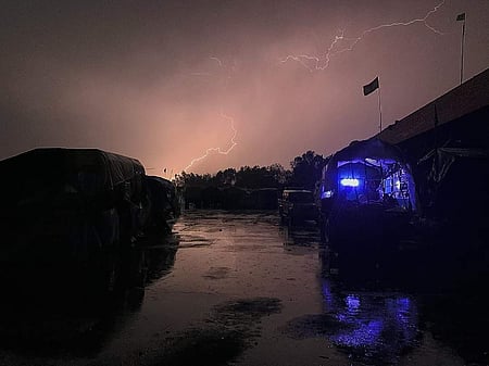 தில்லி, என்சிஆரில் ‘மிதமான’ பிரிவில் காற்றின் தரம்! தில்லி, என்சிஆரில் பரவலாக மழை