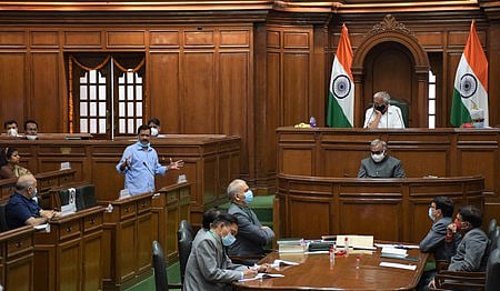 ராம ராஜ்ஜியத்தை பின்பற்றும் ஆம் ஆத்மி அரசு மூத்த குடிமக்களுக்கு இலவச அயோத்தி யாத்திரை: கேஜரிவால் அறிவிப்பு