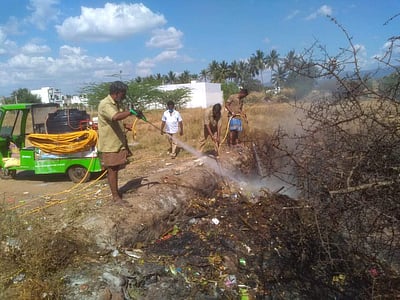 தினமணி.காம் செய்தி எதிரொலி: உத்தமபாளையம் குப்பைக் கிடங்கில் வெளியேறிய புகைமூட்டம் நிறுத்தம்