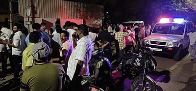 மாநகராட்சி பொறியாளர் வீட்டில் பணம் பதுக்கல்?: பறக்கும் படை சோதனை