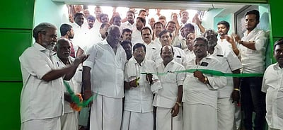 தம்மம்பட்டியில் அதிமுக  ஒன்றிய அளவிலான தேர்தல் அலுவலகம் திறப்பு