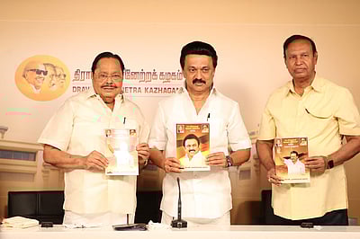 திமுக தேர்தல் அறிக்கை: மக்களிடம் கருத்து கேட்க புதிய செயலி அறிமுகம்!