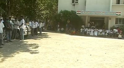 உண்ணாவிரதத்தை முடித்துக்கொண்டார் விஷ்ணுபிரசாத்