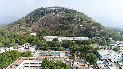 பழனி: அதிமுக-திமுக இடையே கடும் போட்டிக்கு வாய்ப்பு