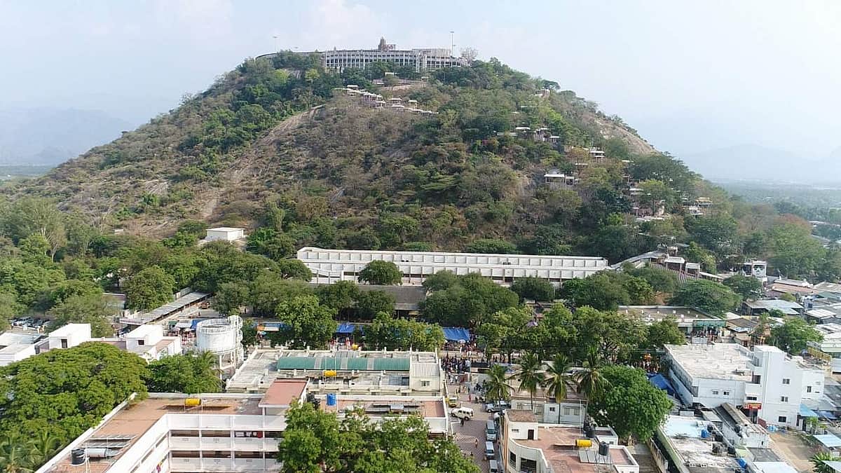 பழனி: அதிமுக-திமுக இடையே கடும் போட்டிக்கு வாய்ப்பு
