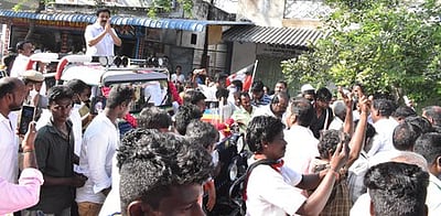 பிரசாரத்தைத் தொடங்கினாா் அமைச்சா் சி.வி.சண்முகம்