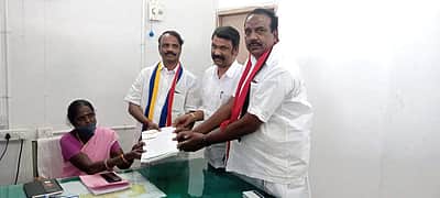 ஆற்காட்டில்  கே.எல்.இளவழகன் (பா.ம.க.) வேட்புமனு