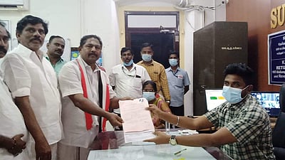 உசிலம்பட்டியில் ஐயப்பன் (அதிமுக) வேட்பு மனு