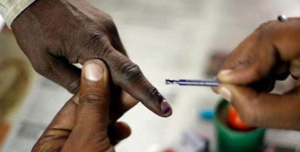 தொழிலாளா்கள் வாக்களிக்க
ஊதியத்துடன் கூடிய விடுமுறை அளிக்க வேண்டும்! - தொழிலகப் பாதுகாப்பு இணை இயக்குநா் அறிவிப்பு