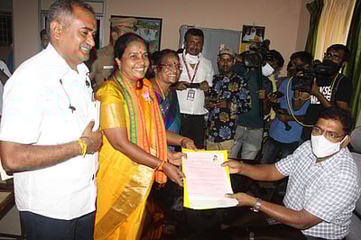 நூறு சதவீதம் வெற்றி பெறுவேன்: வானதி சீனிவாசன்