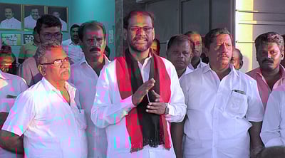 கூட்டணிக் கட்சி நிா்வாகிகளுடன் திமுக, மமக வேட்பாளா்கள் சந்திப்பு