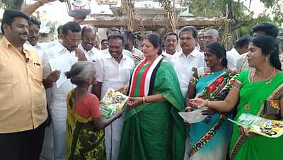 மணிகண்டம் ஒன்றியத்தில் அமமுக வேட்பாளா் வாக்கு சேகரிப்பு