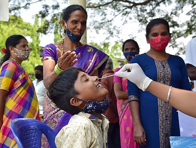 கர்நாடகத்தில் நாள்தோறும் 1 லட்சம் பரிசோதனைகள்: சுகாதாரத் துறை