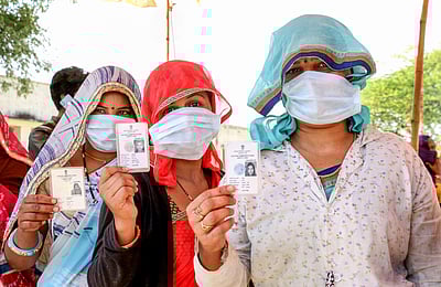 தேர்தலும் கரோனா முன்னெச்சரிக்கை நடவடிக்கைகளும்