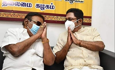 விஜயகாந்துடன் டிடிவி தினகரன் சந்திப்பு