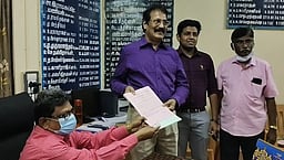 ஓட்டப்பிடாரம் தொகுதியில்
கே. கிருஷ்ணசாமி வேட்புமனு தாக்கல்