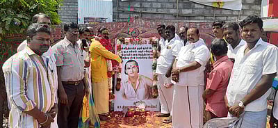 தச்சு, தங்க ஆபரண உற்பத்திக்கும் இலவசமின்சாரம் வேண்டும்