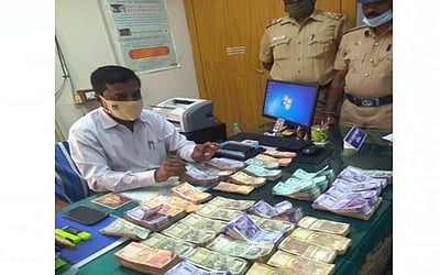 ராசிபுரம் தொகுதியில் ரூ.6.55 லட்சம் ரொக்கப் பணம் பறிமுதல்