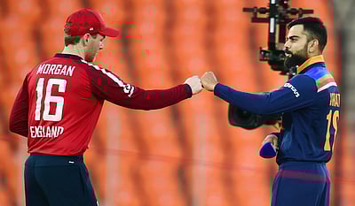 5-வது டி20யில் நடராஜன்: இந்தியா முதல் பேட்டிங்