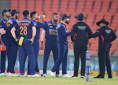 பந்துவீச கூடுதல் நேரம்: இந்திய அணிக்கு அபராதம்