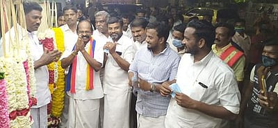 வேளாங்கண்ணியில் பாமக வேட்பாளா் தீவிர வாக்குச் சேகரிப்பு