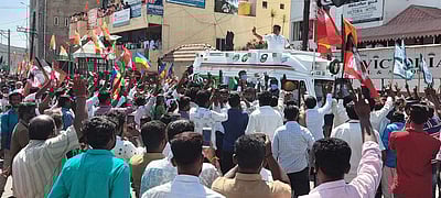 மு.க.ஸ்டாலின் தலைமையில் அமைந்திருப்பது சந்தர்ப்பவாத கூட்டணி: முதல்வர் குற்றச்சாட்டு