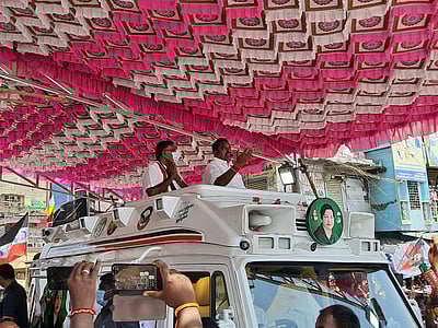 அதிமுக அரசு சிறுபான்மையினருக்கு அரணாக விளங்குகிறது: முதல்வர் எடப்பாடி பழனிசாமி