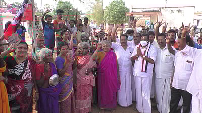 மும்முனை மின்சாரம் கிடைக்க வழிசெய்த அரசு