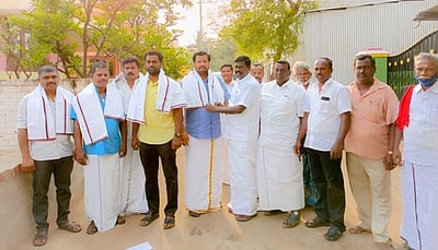 திமுகவில் இணைந்த அமமுகவினா்