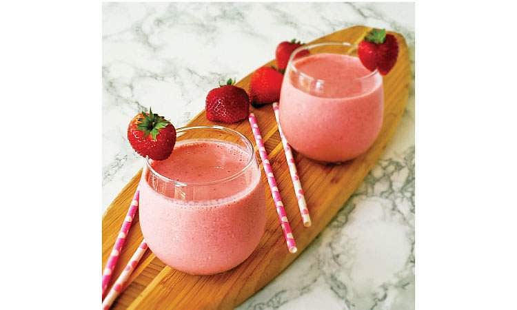 ஸ்டிராபெர்ரி லஸ்ஸி 