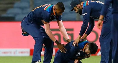 இங்கிலாந்துக்கு எதிரான ஒருநாள் தொடரிலிருந்து ஸ்ரேயஸ் ஐயர் விலகல்!