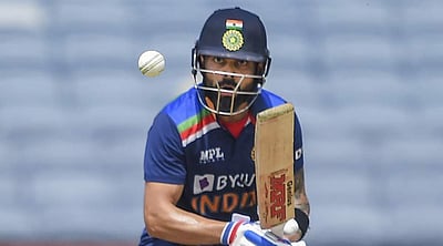 இன்றும் சதமடிக்க முடியாமல் ரசிகர்களை ஏமாற்றிய கோலி!